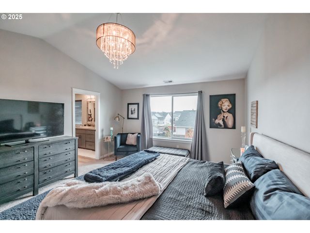 2412 Ne SUMMIT Dr, Albany, OR 97321