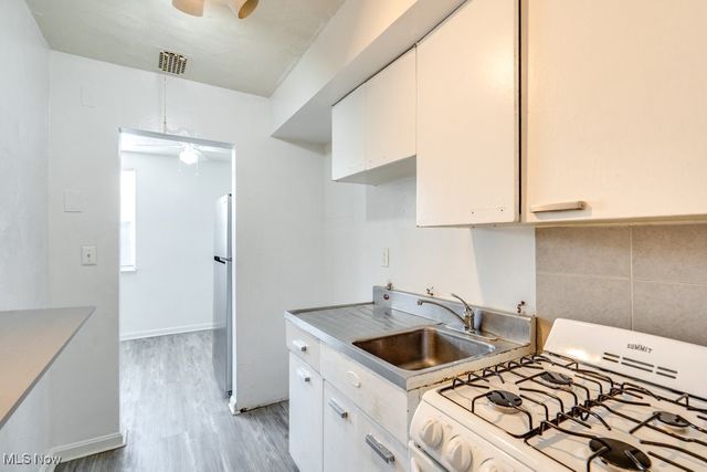 2824-2826 E 130th Street, Cleveland, OH 44120