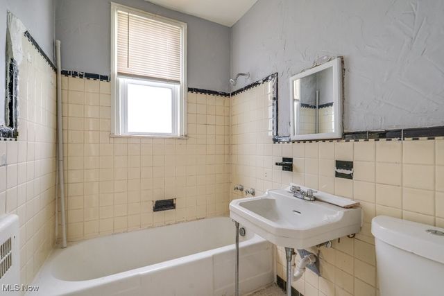 2824-2826 E 130th Street, Cleveland, OH 44120