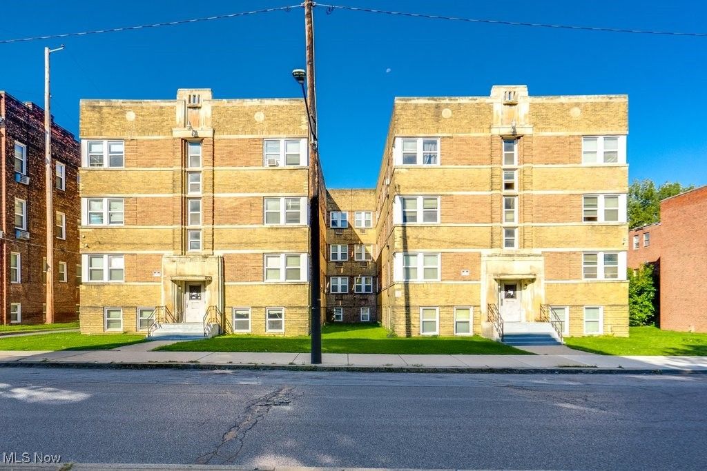 2824-2826 E 130th Street, Cleveland, OH 44120