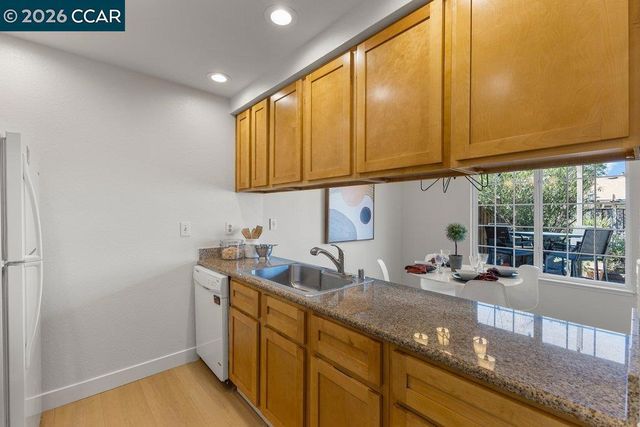 4669 4669 Golf Dr, Livermore, CA 94551