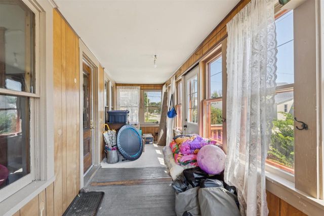 1313 IOWA STREET, Oshkosh, WI 54902