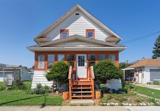 1313 IOWA STREET, Oshkosh, WI 54902