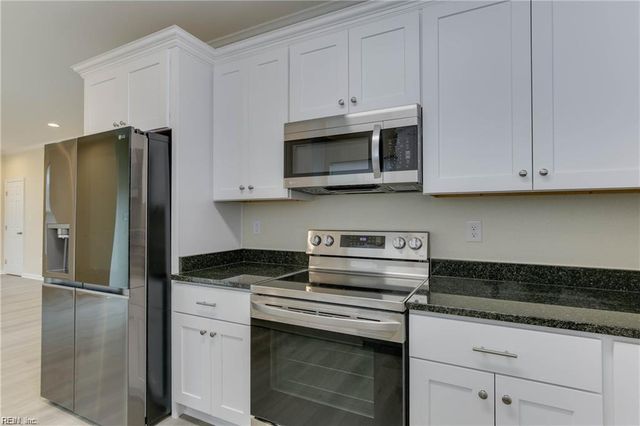 6340 Chesapeake BLVD, Norfolk, VA 23513