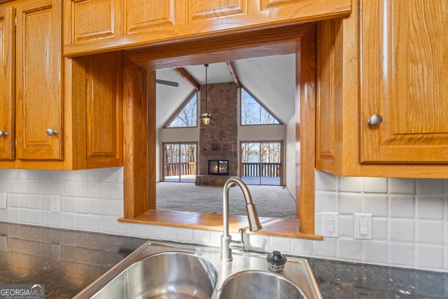 234 Chandlers Ferry Drive, Hartwell, GA 30643