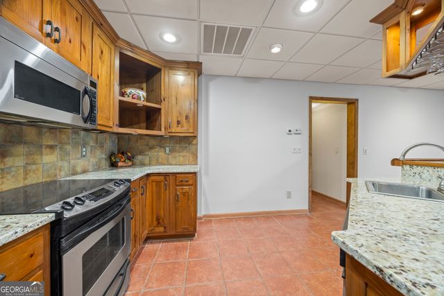 234 Chandlers Ferry Drive, Hartwell, GA 30643