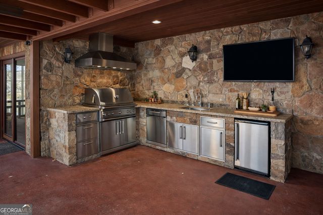 234 Chandlers Ferry Drive, Hartwell, GA 30643