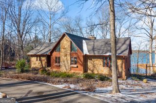 234 Chandlers Ferry Drive, Hartwell, GA 30643