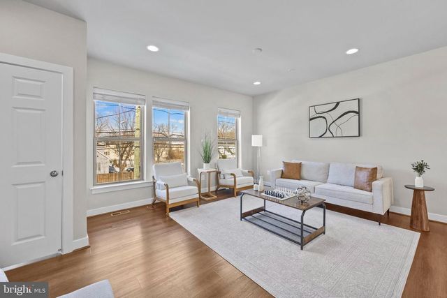 14247 TRAVILAH RD, Rockville, MD 20850