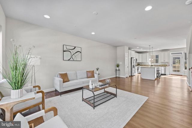 14247 TRAVILAH RD, Rockville, MD 20850