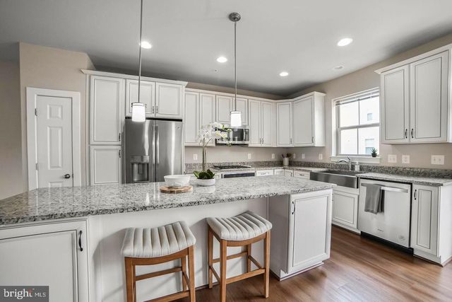 14247 TRAVILAH RD, Rockville, MD 20850