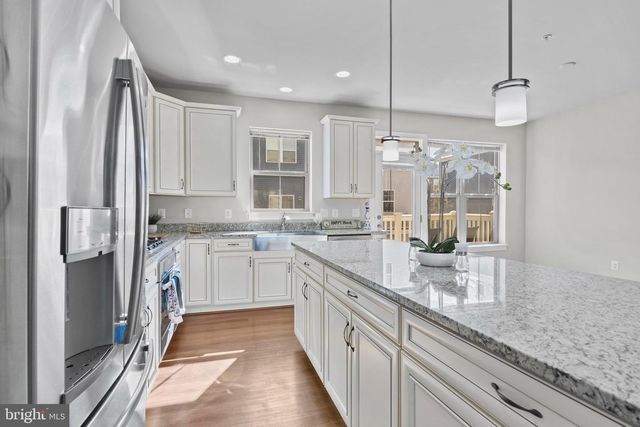 14247 TRAVILAH RD, Rockville, MD 20850