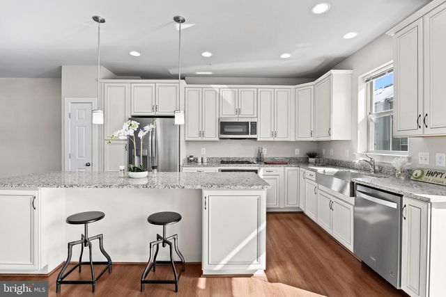 14247 TRAVILAH RD, Rockville, MD 20850