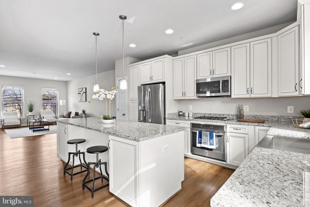 14247 TRAVILAH RD, Rockville, MD 20850