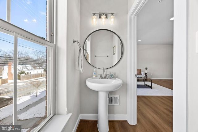 14247 TRAVILAH RD, Rockville, MD 20850