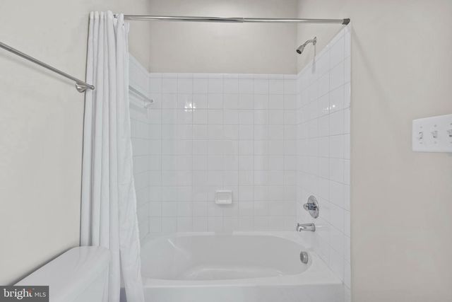 14247 TRAVILAH RD, Rockville, MD 20850