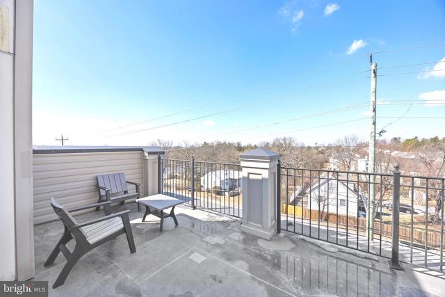 14247 TRAVILAH RD, Rockville, MD 20850