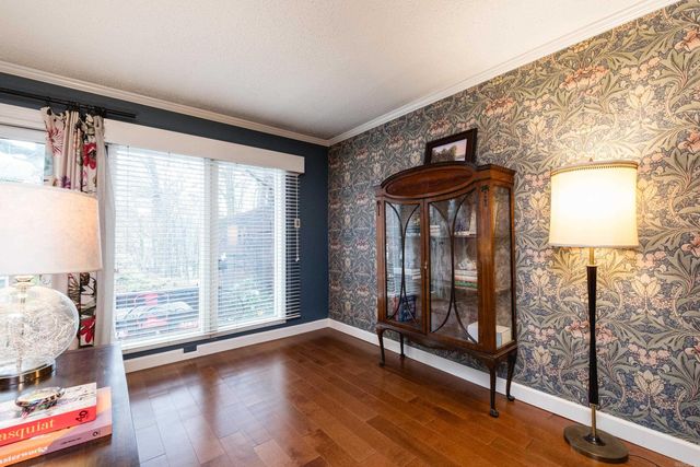 302 Cambridge Place Drive, Little Rock, AR 72227