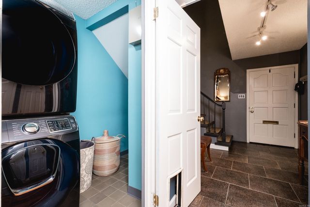 302 Cambridge Place Drive, Little Rock, AR 72227