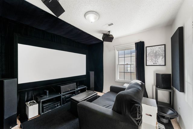 3007 S Fern Ave, Wichita, KS 67217