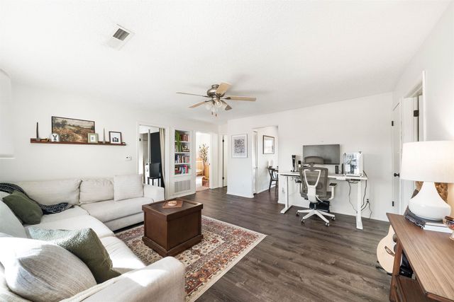 3007 S Fern Ave, Wichita, KS 67217