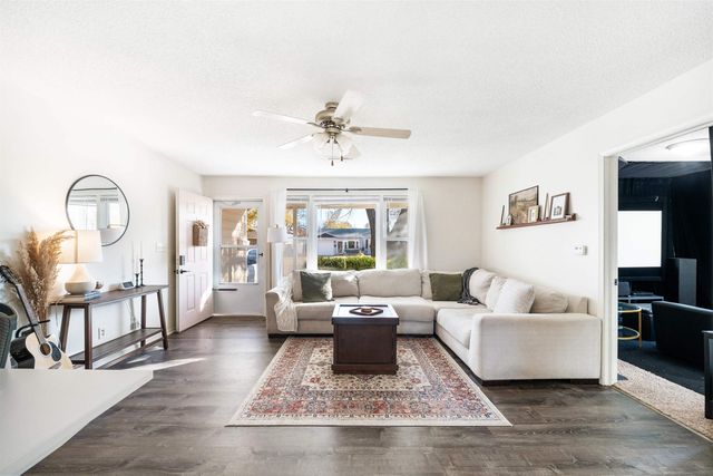 3007 S Fern Ave, Wichita, KS 67217