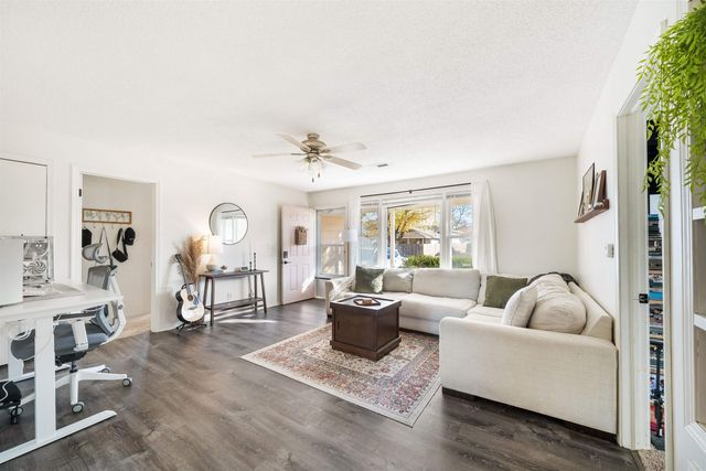 3007 S Fern Ave, Wichita, KS 67217