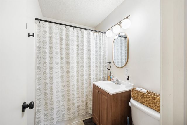 3007 S Fern Ave, Wichita, KS 67217