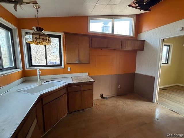 20181 Mcintyre Street, Detroit, MI 48219