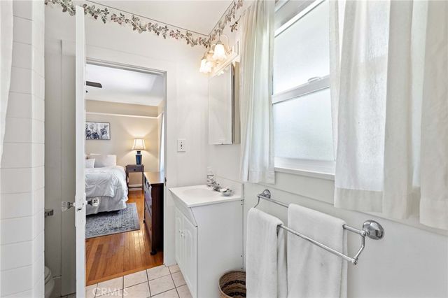 431 N Vermont Avenue, Glendora, CA 91741