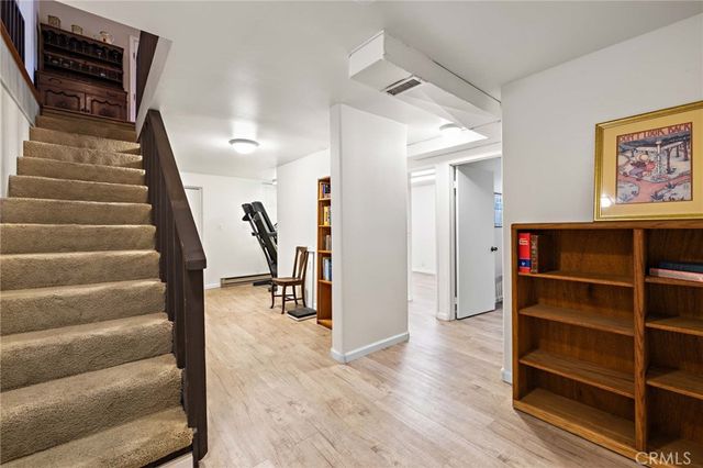 431 N Vermont Avenue, Glendora, CA 91741