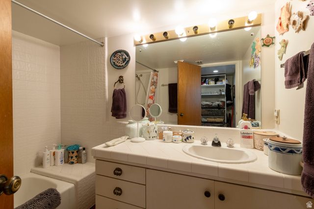 674 E 16TH AVE, Salt Lake City, UT 84103