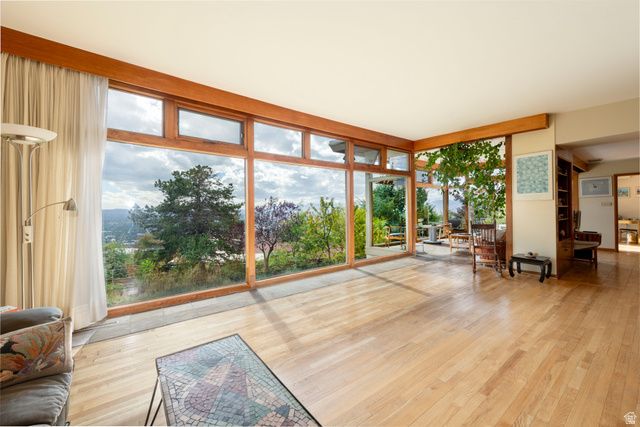 674 E 16TH AVE, Salt Lake City, UT 84103