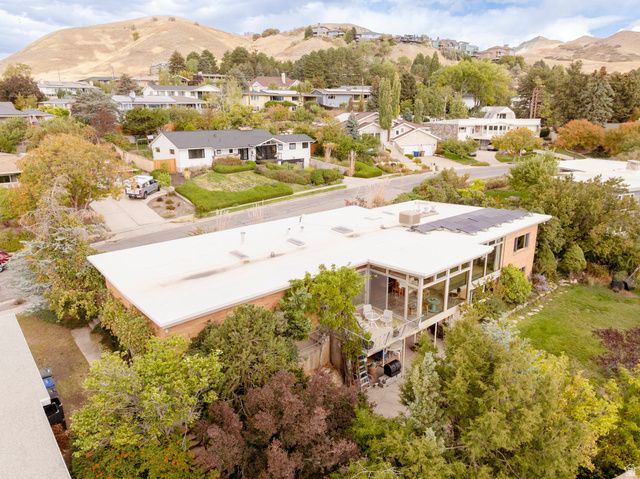 674 E 16TH AVE, Salt Lake City, UT 84103