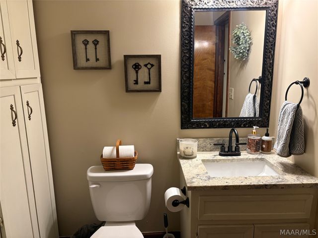 7649 HALCYON FOREST TR ., Montgomery, AL 36117