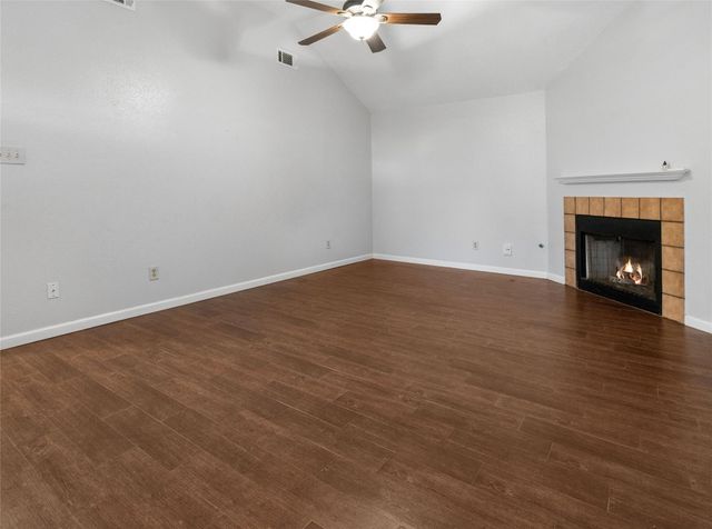 75 Avocado Court, Lake Jackson, TX 77566