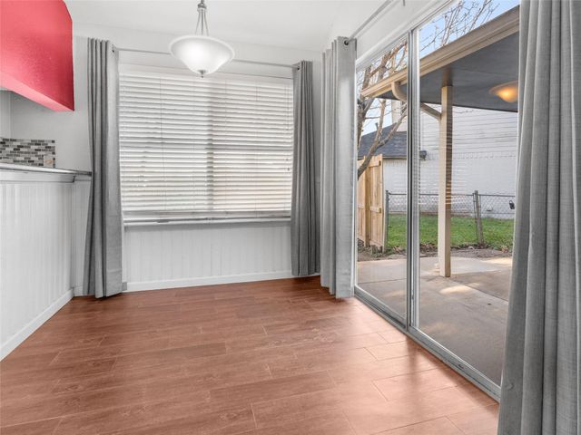 75 Avocado Court, Lake Jackson, TX 77566