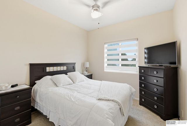 11605 Jefferson Circle, Omaha, NE 68137