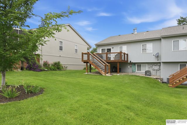11605 Jefferson Circle, Omaha, NE 68137