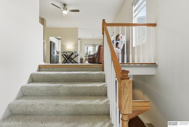 11605 Jefferson Circle, Omaha, NE 68137
