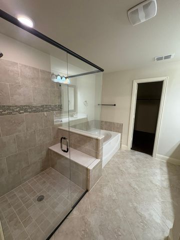 520 Stillwater Drive, Waxahachie, TX 75165