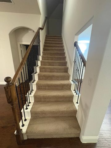 520 Stillwater Drive, Waxahachie, TX 75165