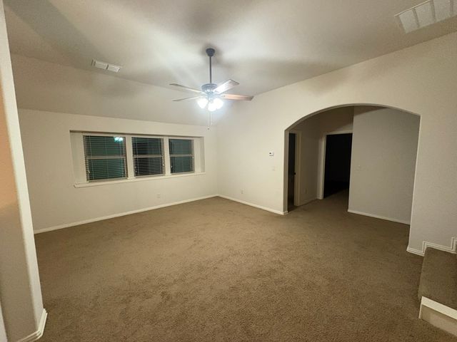 520 Stillwater Drive, Waxahachie, TX 75165