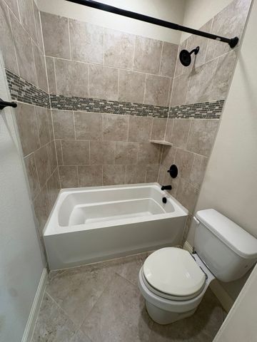 520 Stillwater Drive, Waxahachie, TX 75165