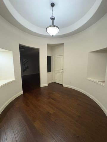 520 Stillwater Drive, Waxahachie, TX 75165