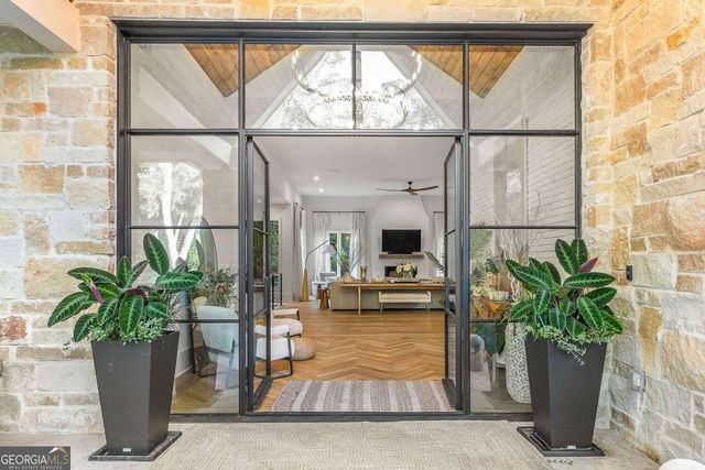 8380 Berkley Ridge, Sandy Springs, GA 30350