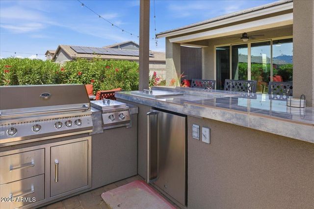 10819 W Marguerite Avenue W, Tolleson, AZ 85353