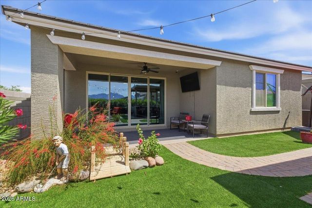 10819 W Marguerite Avenue W, Tolleson, AZ 85353