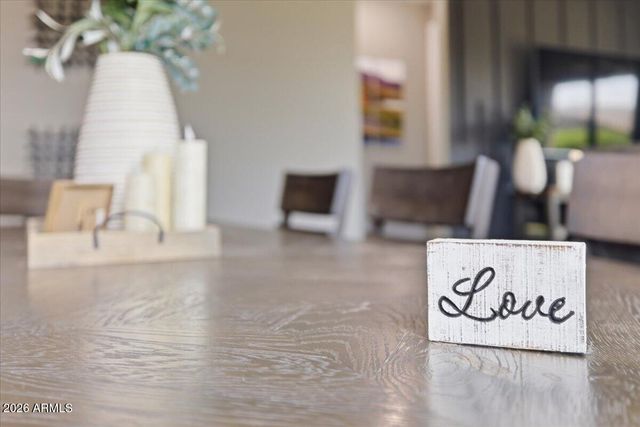 10819 W Marguerite Avenue W, Tolleson, AZ 85353