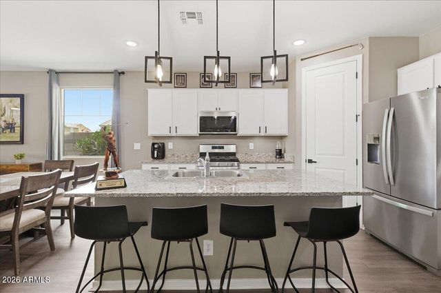 10819 W Marguerite Avenue W, Tolleson, AZ 85353